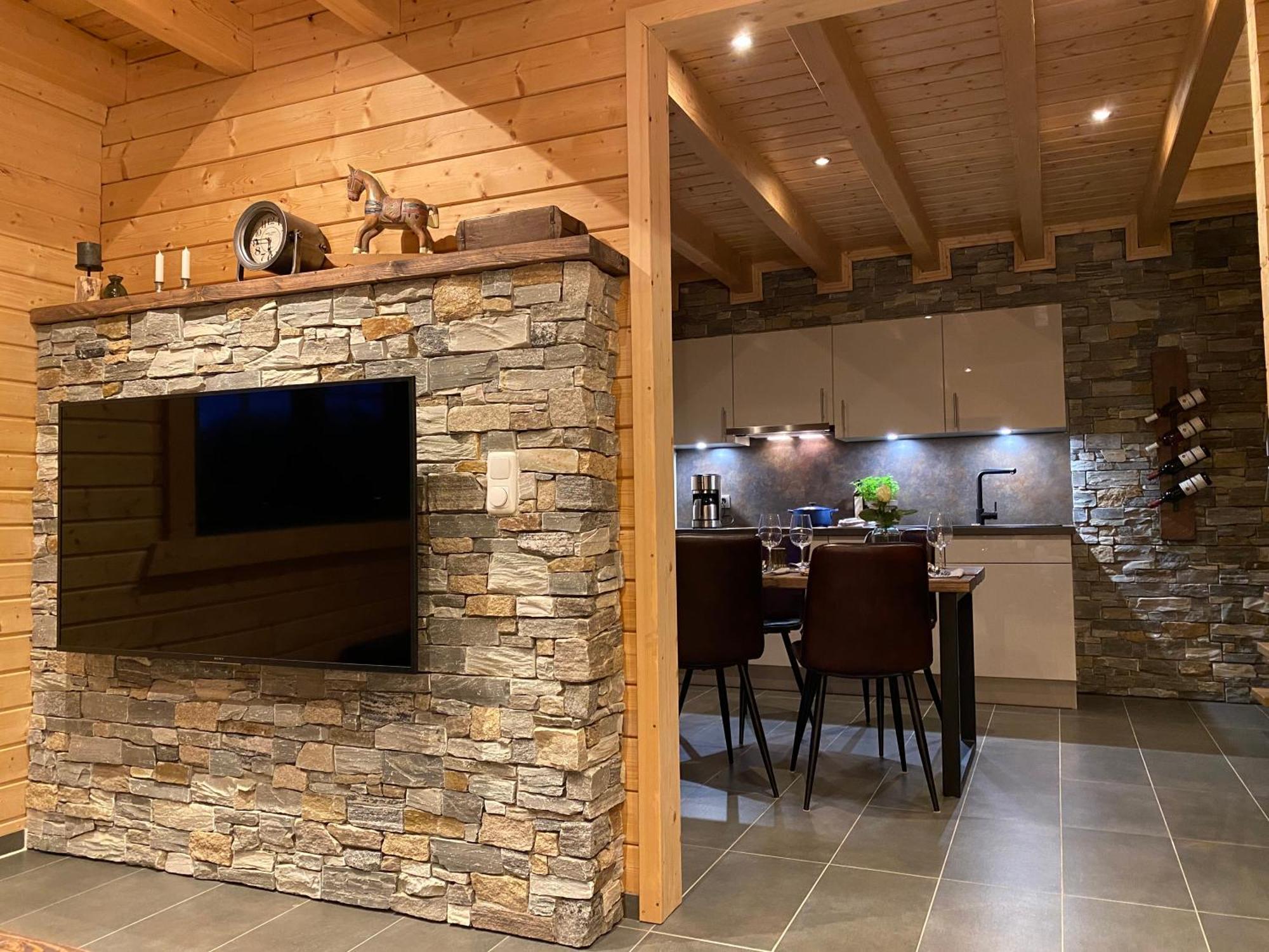 Holzhaus Onkel Fritz Mit Sauna Und Whirlwanne Esch  Экстерьер фото